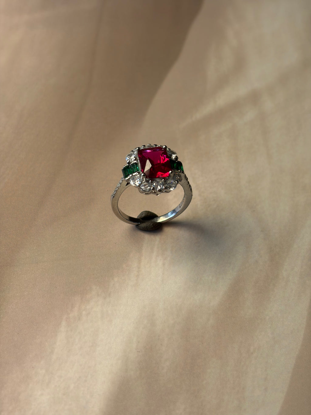 Red Stone Ring 925 Silver