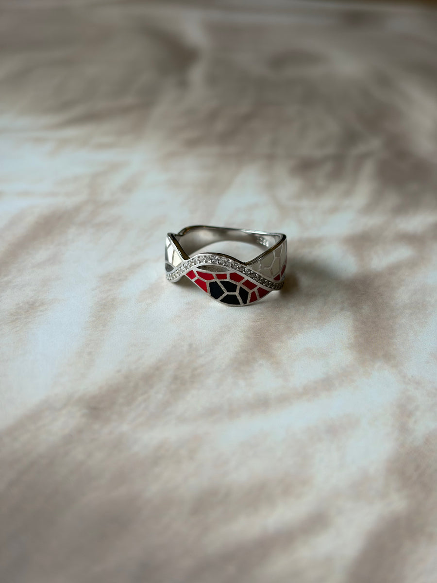 Aavya 925 Silver Red & Black Enamel Geometric Ring