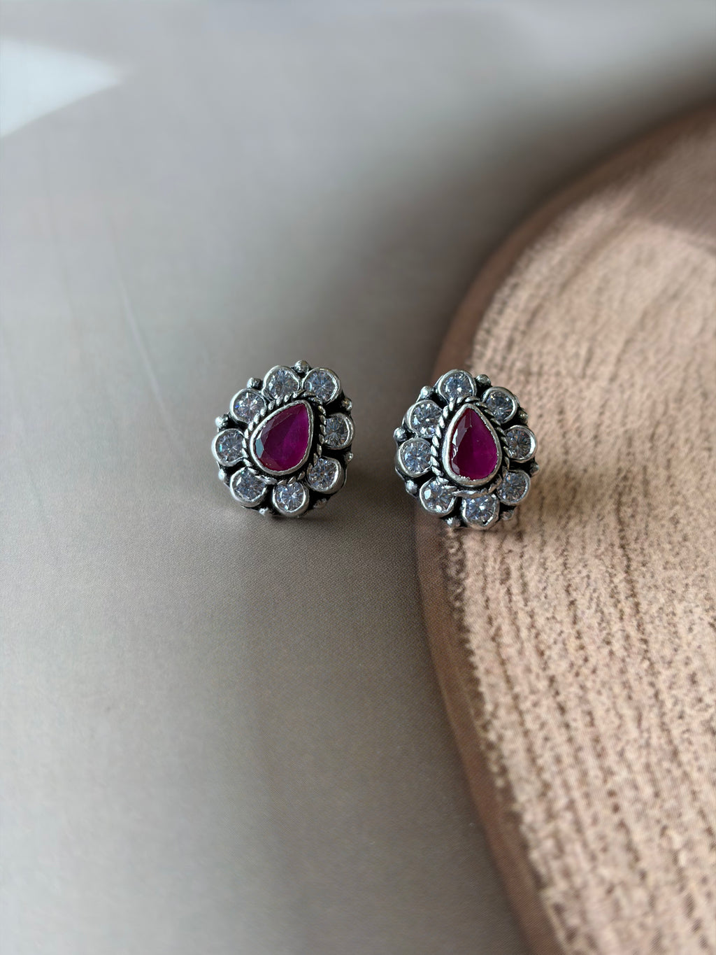 Aarohi 925 Silver Ruby-Tone Teardrop Stud Earrings
