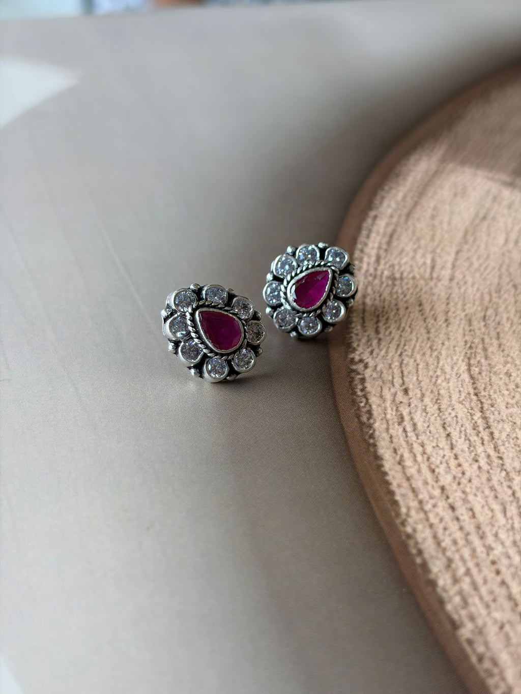 Aarohi 925 Silver Ruby-Tone Teardrop Stud Earrings