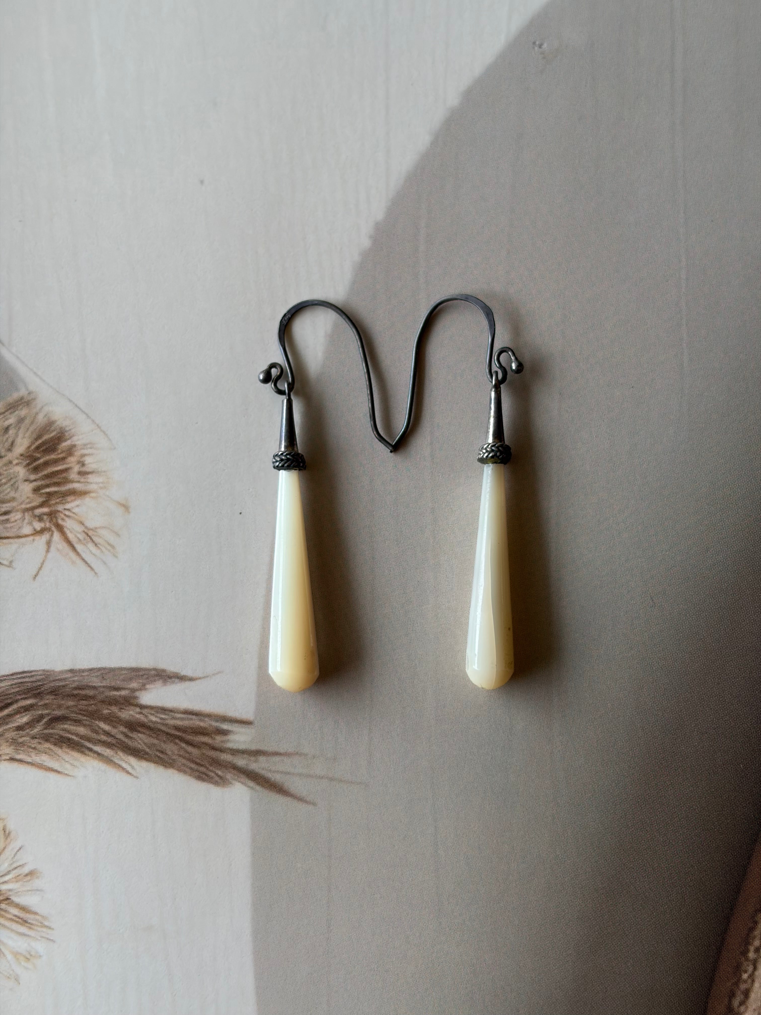 Eira 925 Silver Ivory Teardrop Drop Earrings