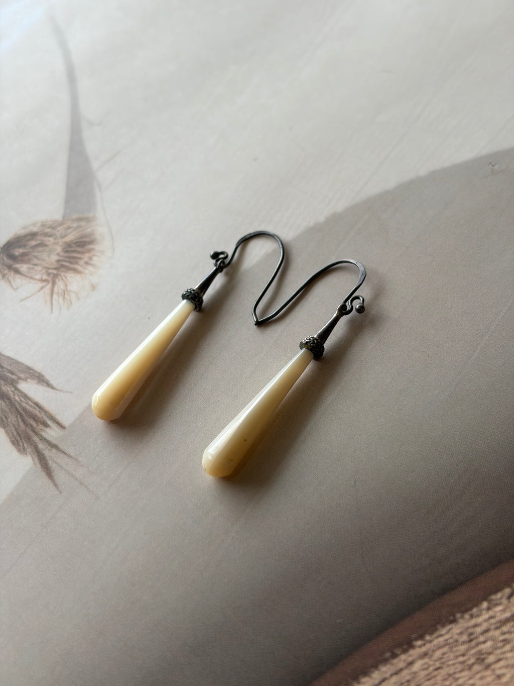 Eira 925 Silver Ivory Teardrop Drop Earrings