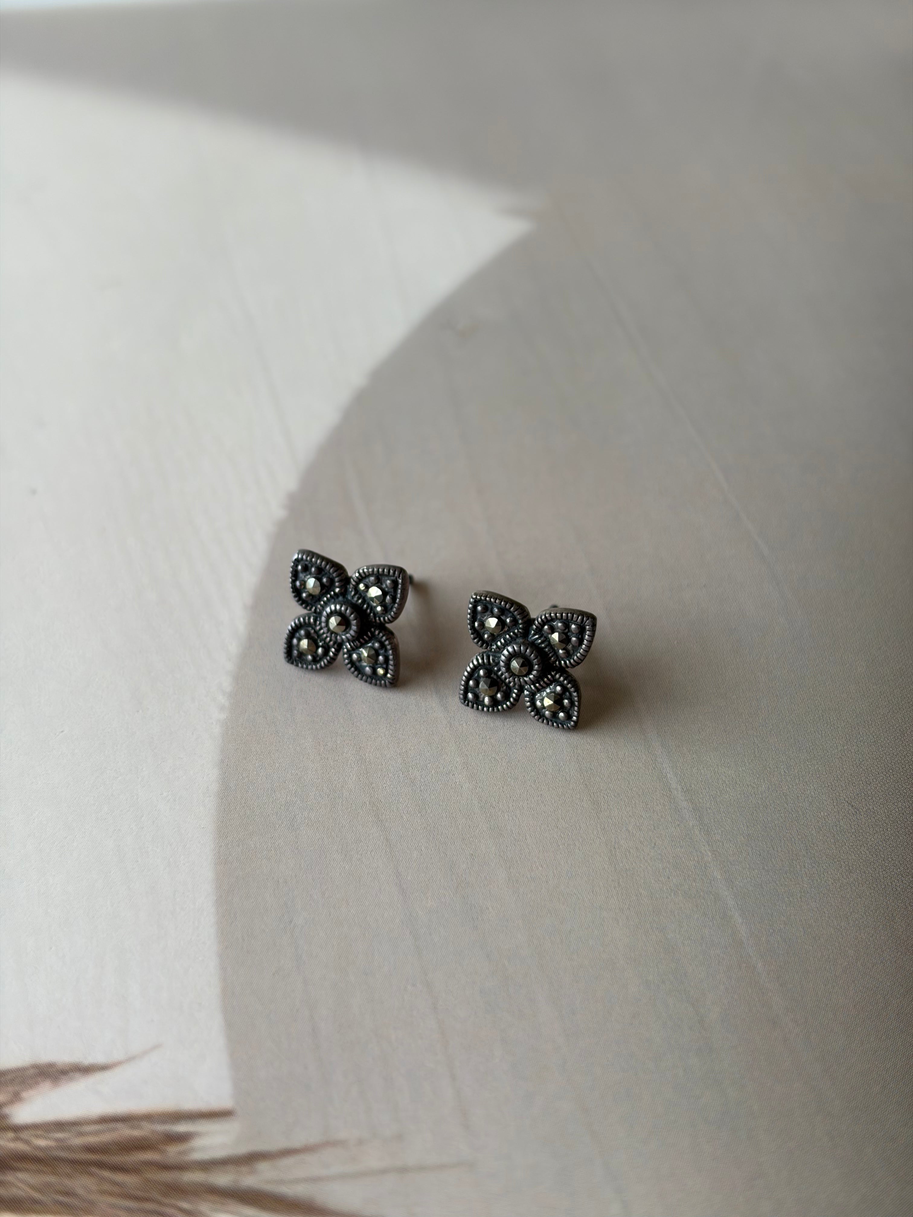 Maira 925 Silver Oxidised Floral Stud Earrings