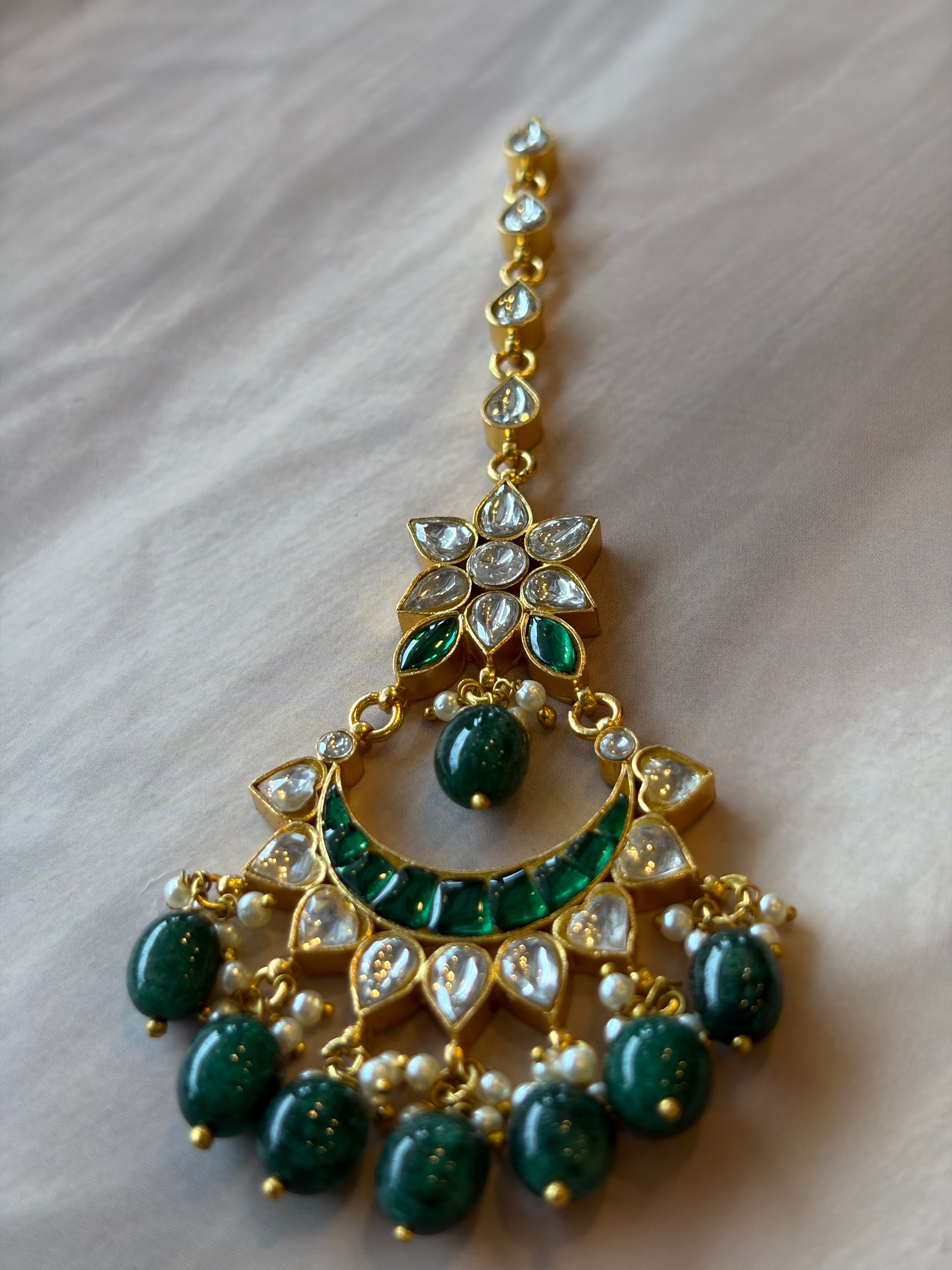 Green & White Stone Gold Plated Maang Tikka Rakhadi