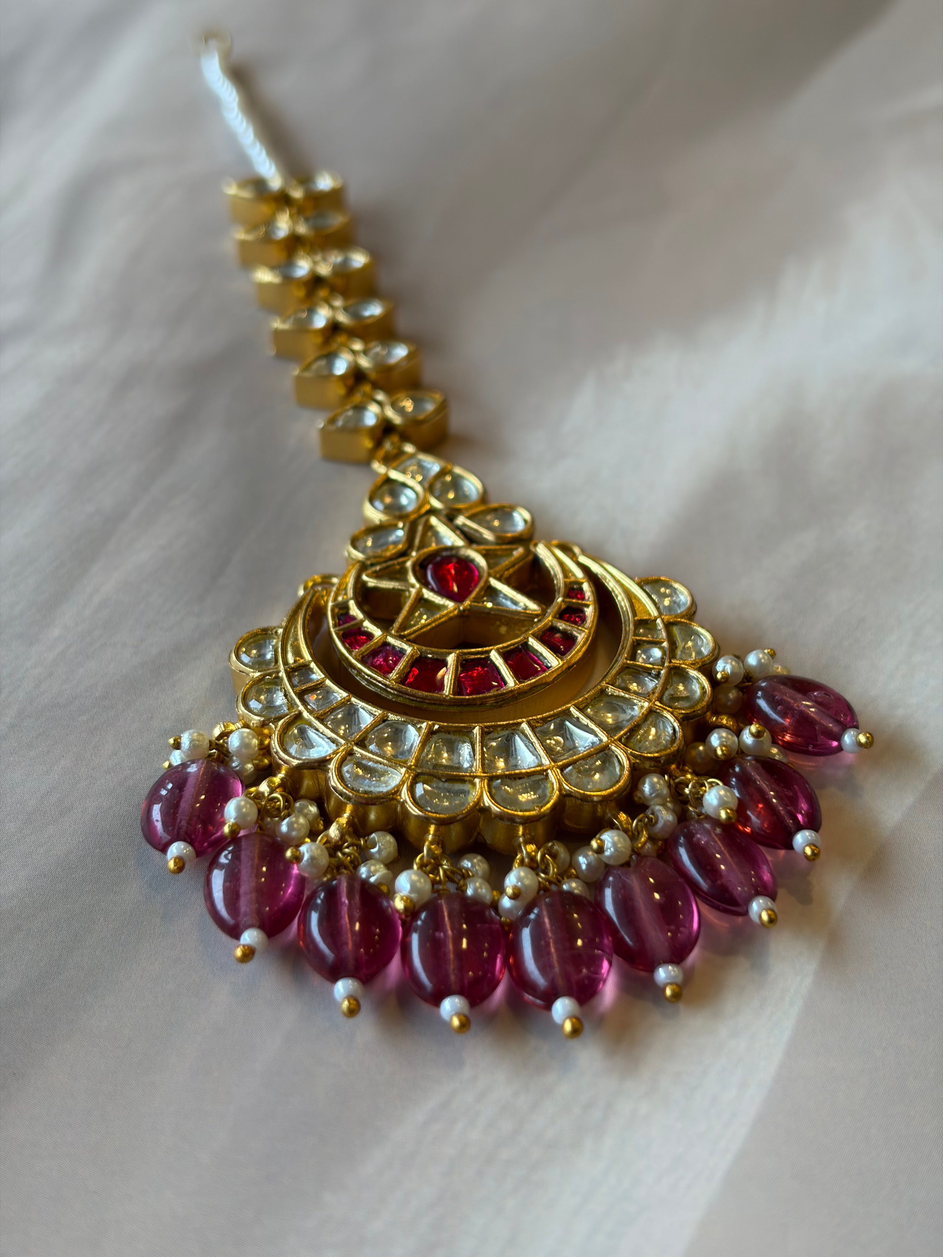 Star Red & White Stone Gold Plated Maang Tikka Rakhadi