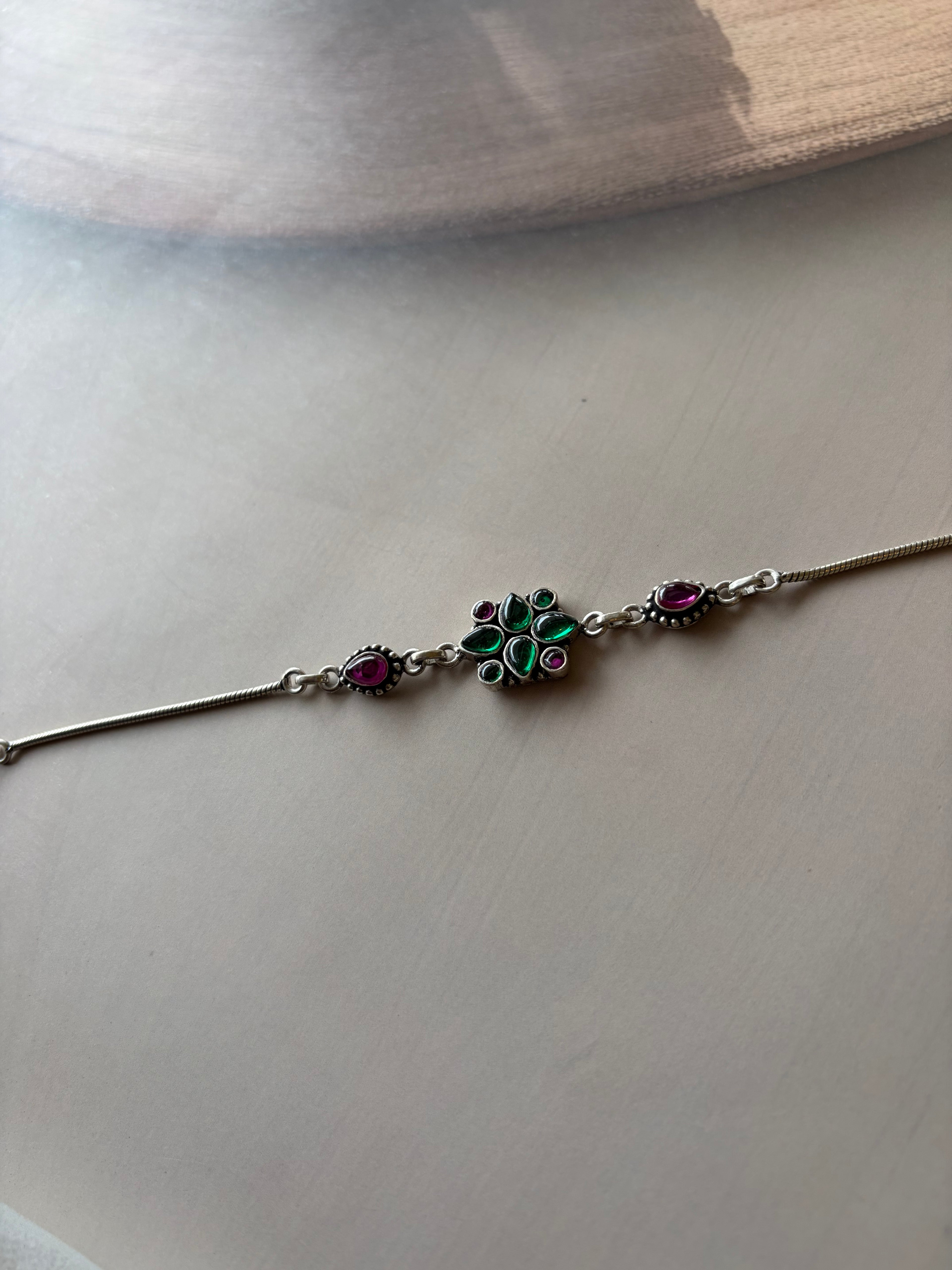 Gul 925 Silver Floral Stone Bracelet