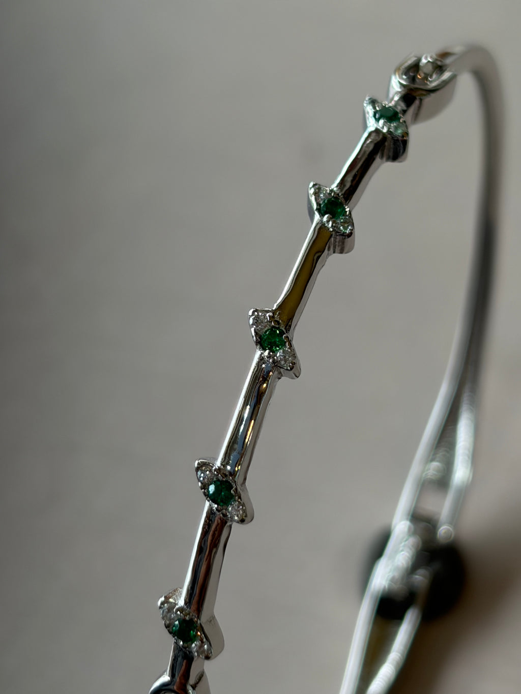 Emerald 925 Silver Stone Kada