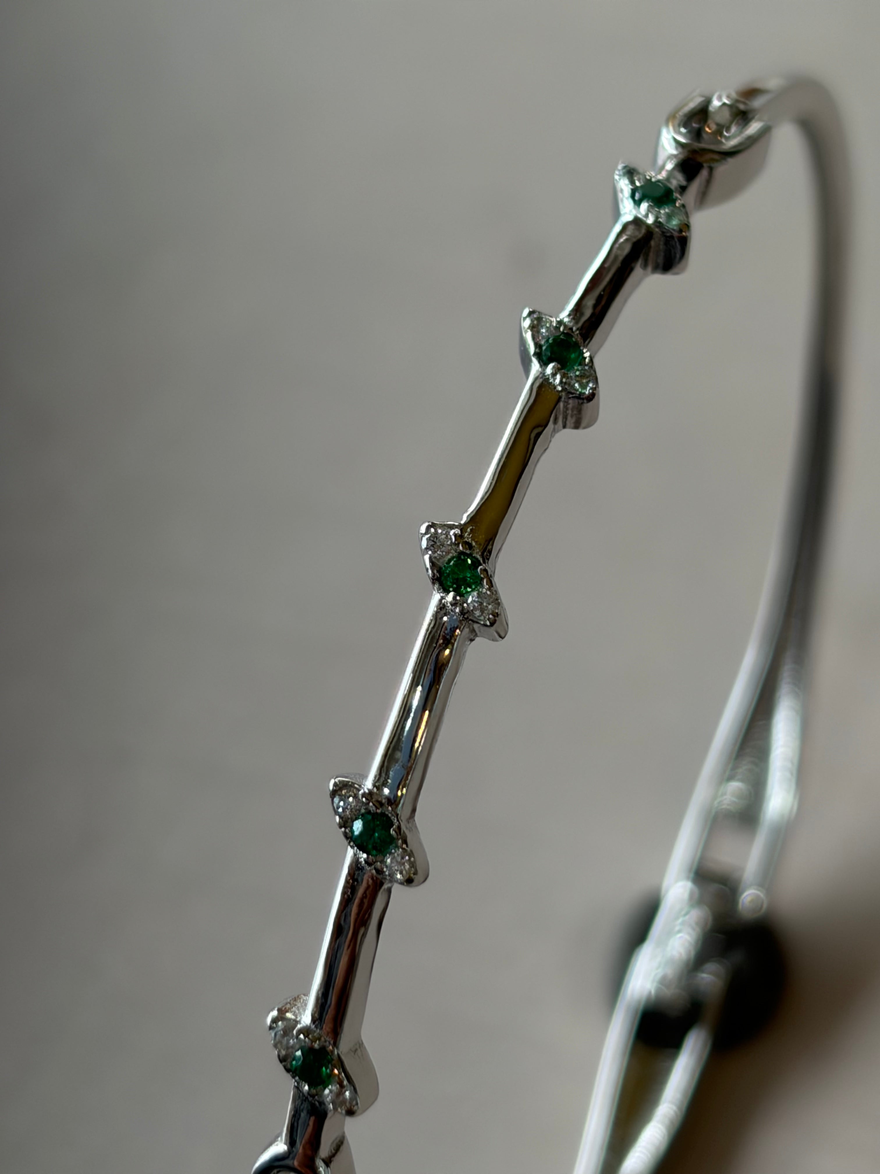 Emerald 925 Silver Stone Kada