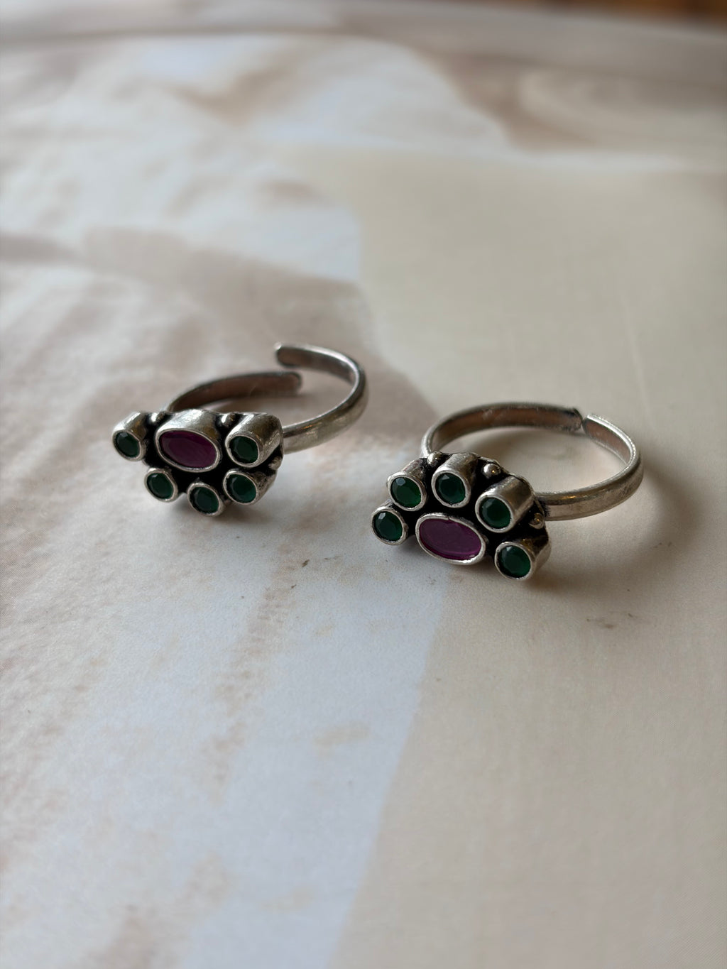 Rangoli 925 Silver Multicolour Stone Toe Rings