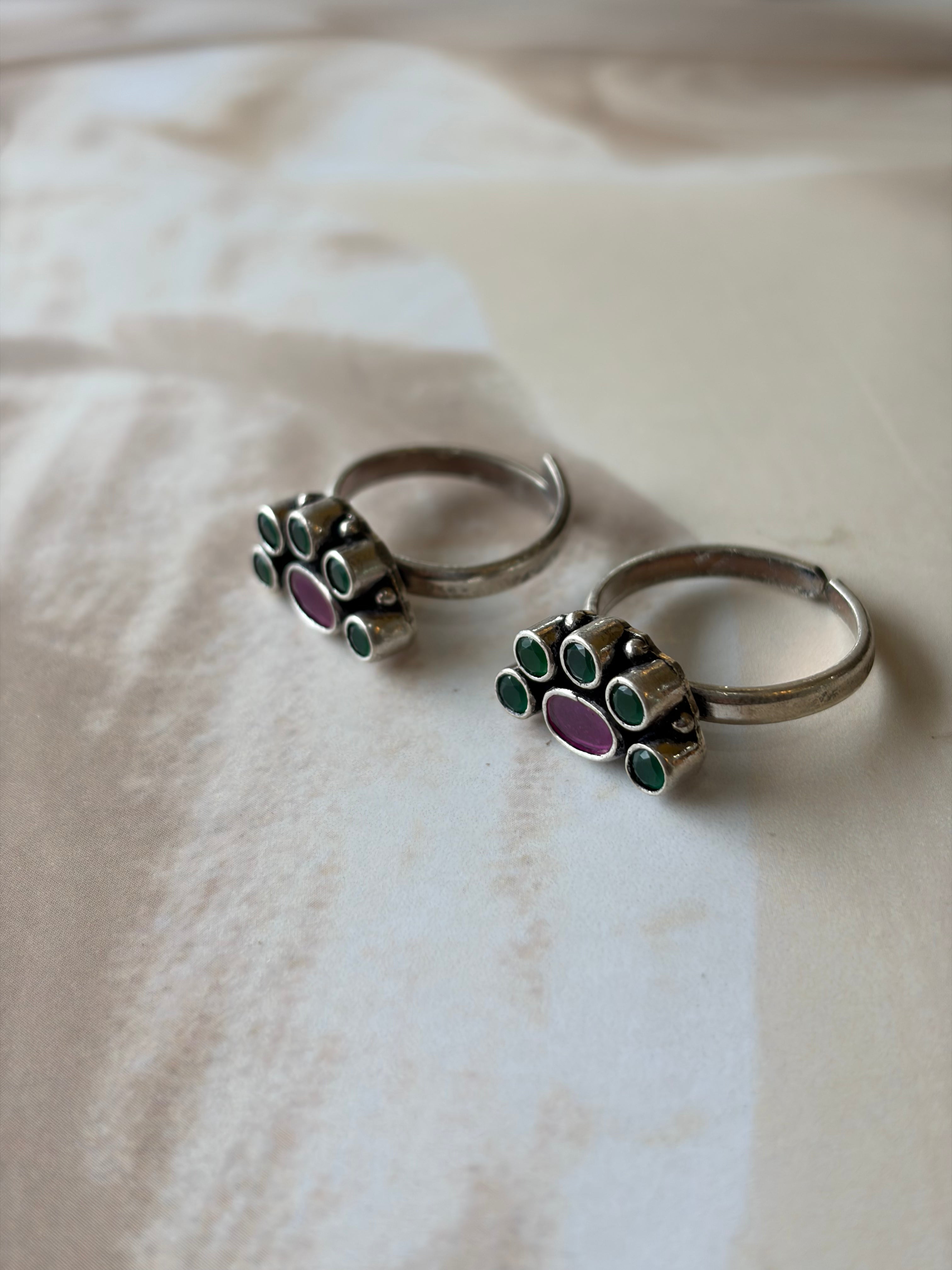 Rangoli 925 Silver Multicolour Stone Toe Rings