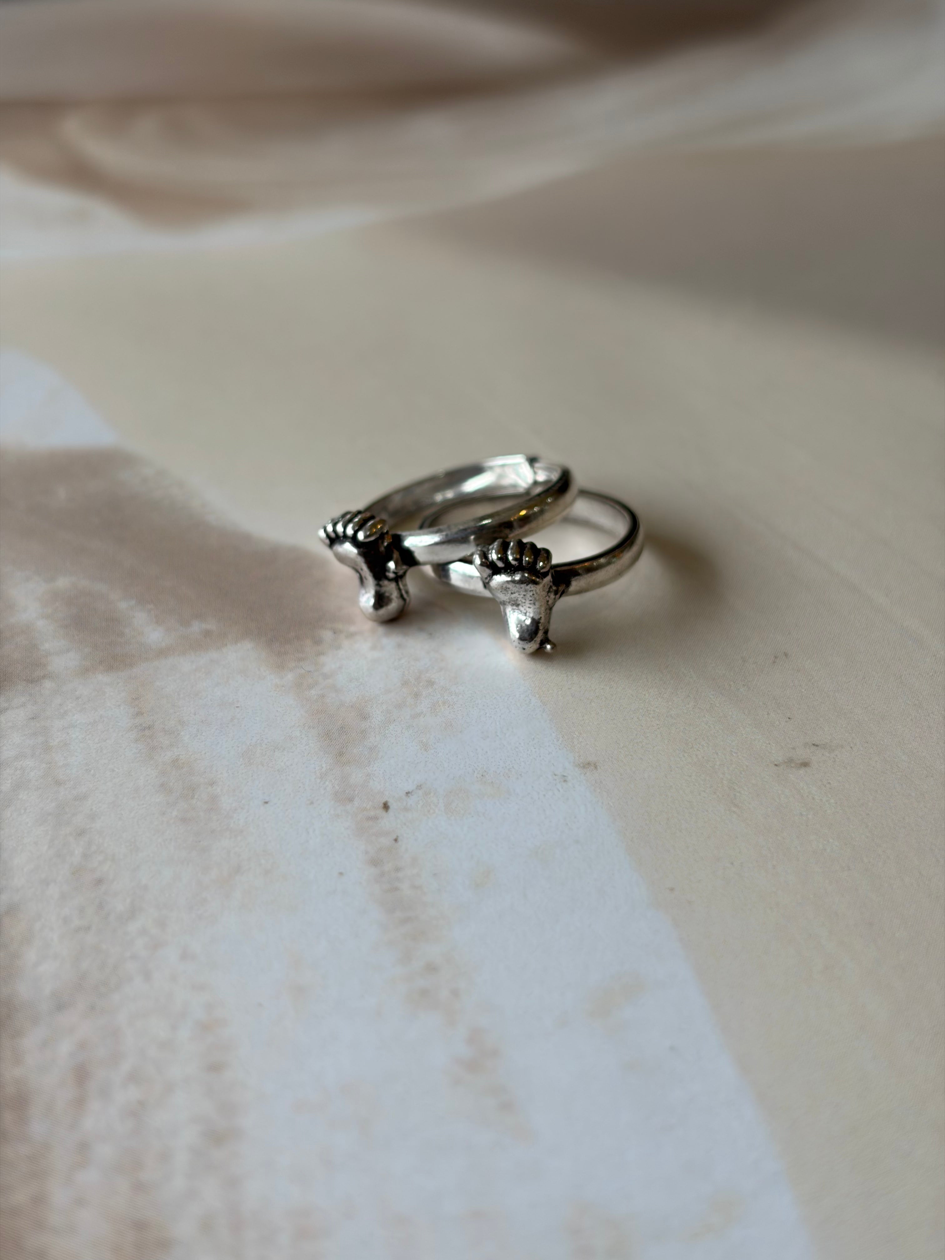 Padam 925 Silver Oxidised Toe Rings