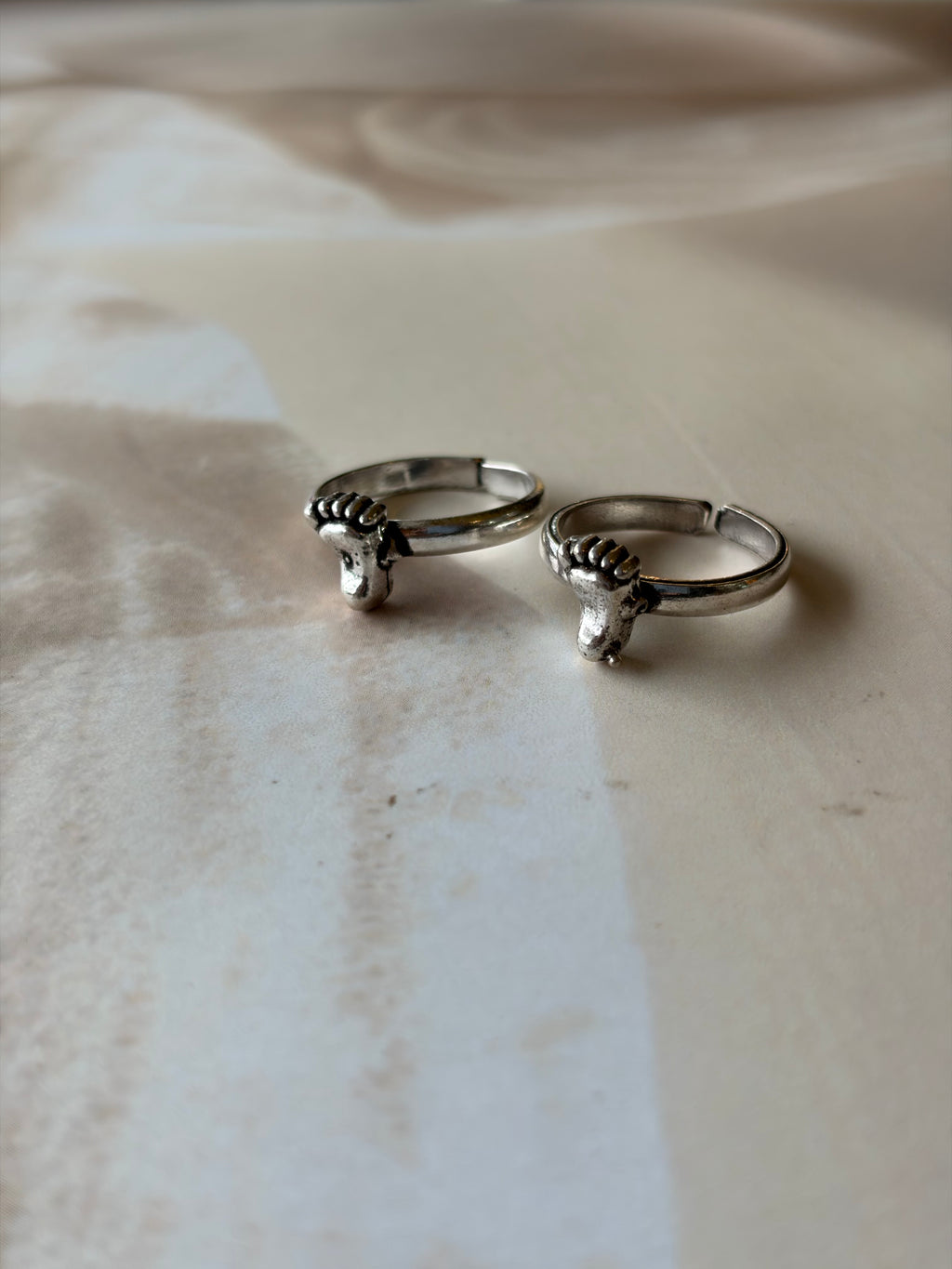 Padam 925 Silver Oxidised Toe Rings
