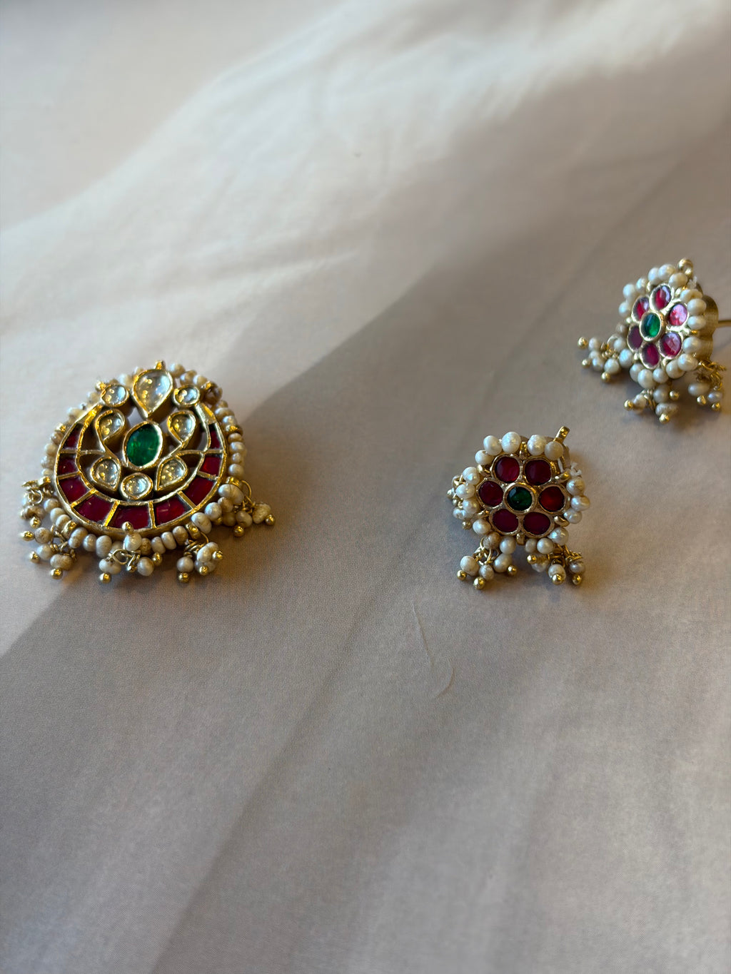 Meher 925 Silver Gold Plated Stone Pendant Set